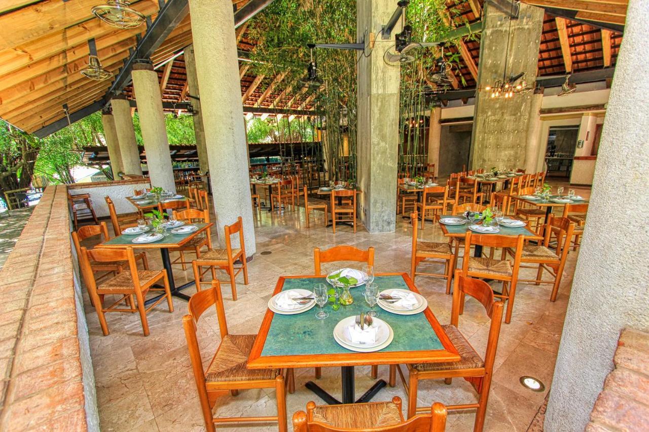 Hotel Ciudad Real Palenque Exterior photo